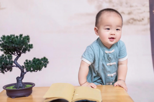 阿里孕妇显怀是几个月